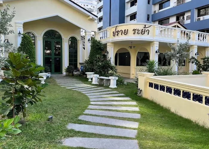 Stylish Duplex 2 Bedroom - 3 Mins Walk To Bts Nana Apartment Bangkok