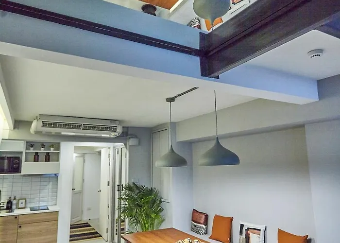 Stylish Duplex 2 Bedroom - 3 Mins Walk To Bts Nana * Bangkok