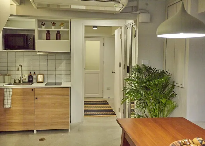 Stylish Duplex 2 Bedroom - 3 Mins Walk To Bts Nana