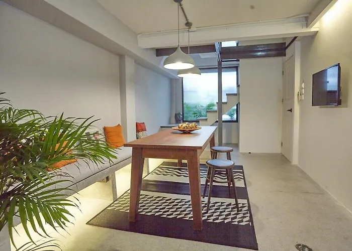 Stylish Duplex 2 Bedroom - 3 Mins Walk To Bts Nana Apartment Bangkok