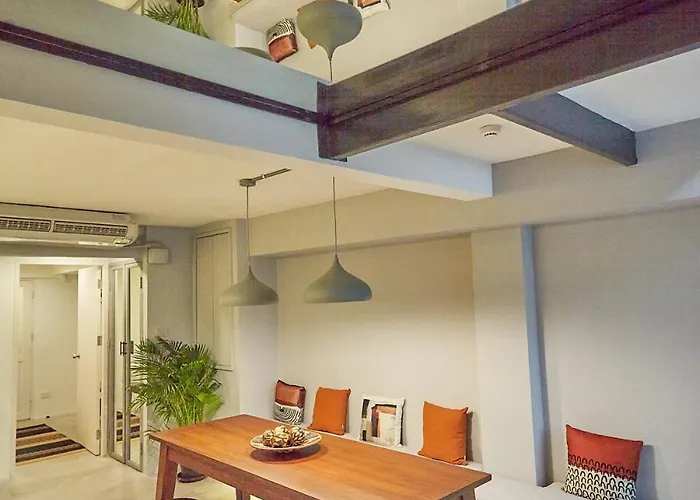 Stylish Duplex 2 Bedroom - 3 Mins Walk To Bts Nana Apartment *